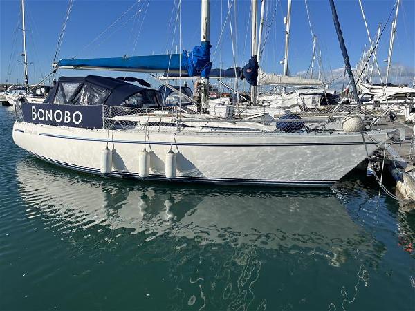 Moody 346 For Sale From Seakers Yacht Brokers